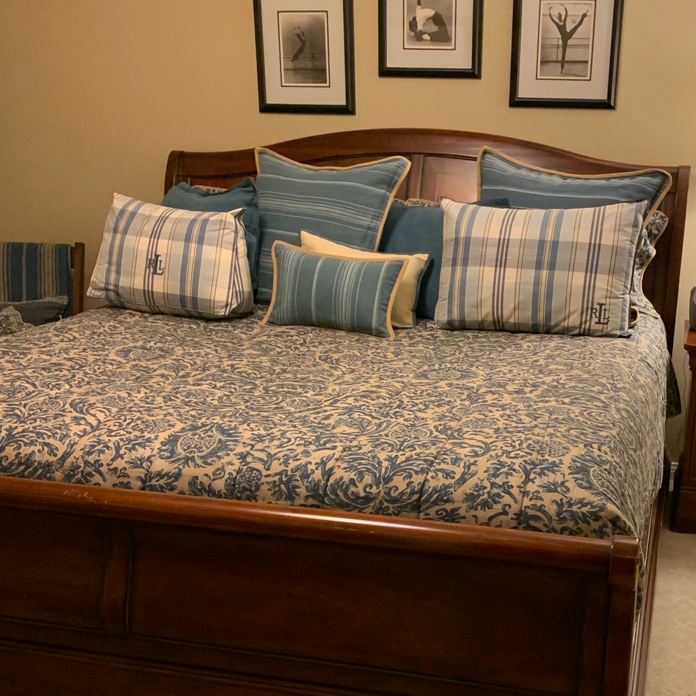 Ralph Lauren comforter, shams &  pillows.